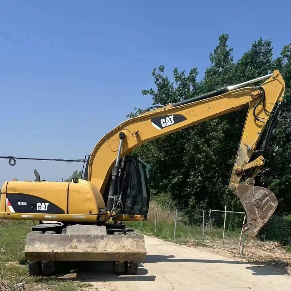 CAT M317D2