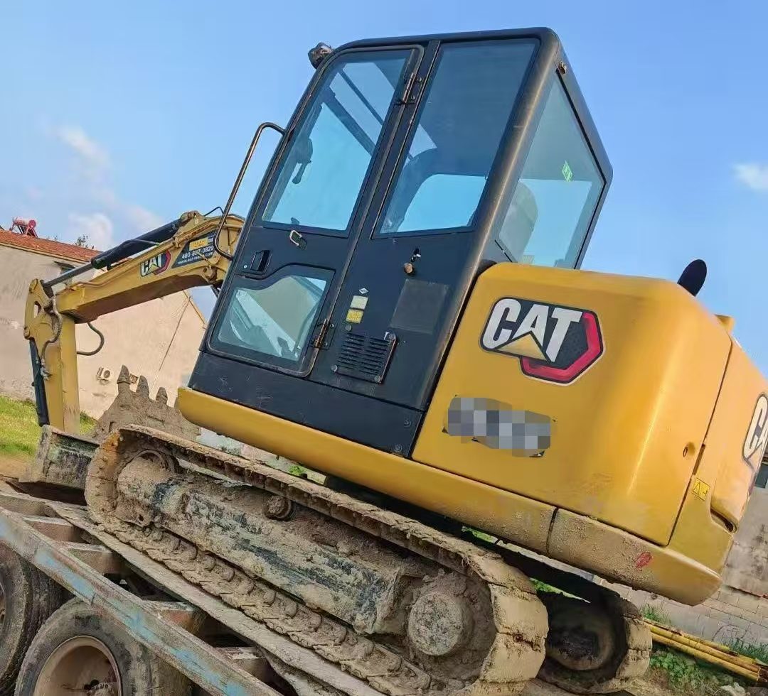 CAT305.5E2